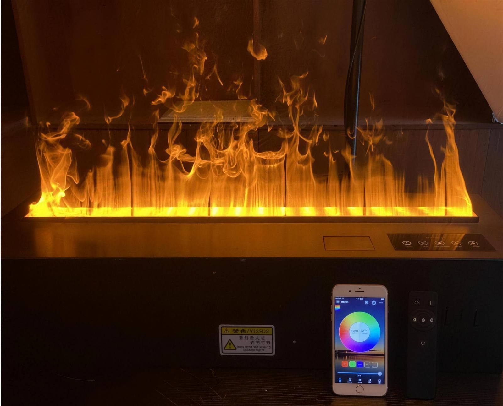 Linear electric 3D fireplace with a realistic vapour flame